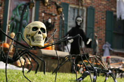 Garden Decorations on Celebrate Halloween With Outdoor Decorations