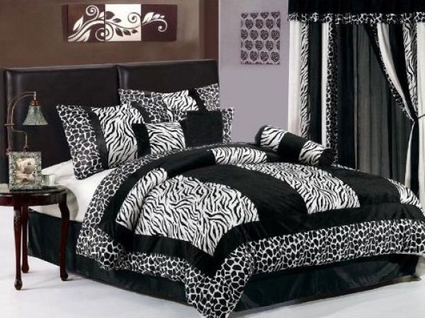 Zebra Print Bedspreads: Inexpensive Way to Redecorate Any Bedroom