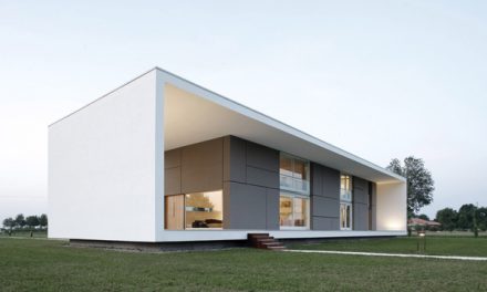 Modern Italian Minimalist Home Design