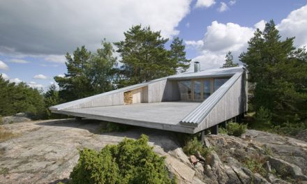 Cool Wedge Shaped Finnish Lake House