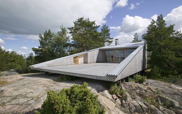 Cool Wedge Shaped Finnish Lake House